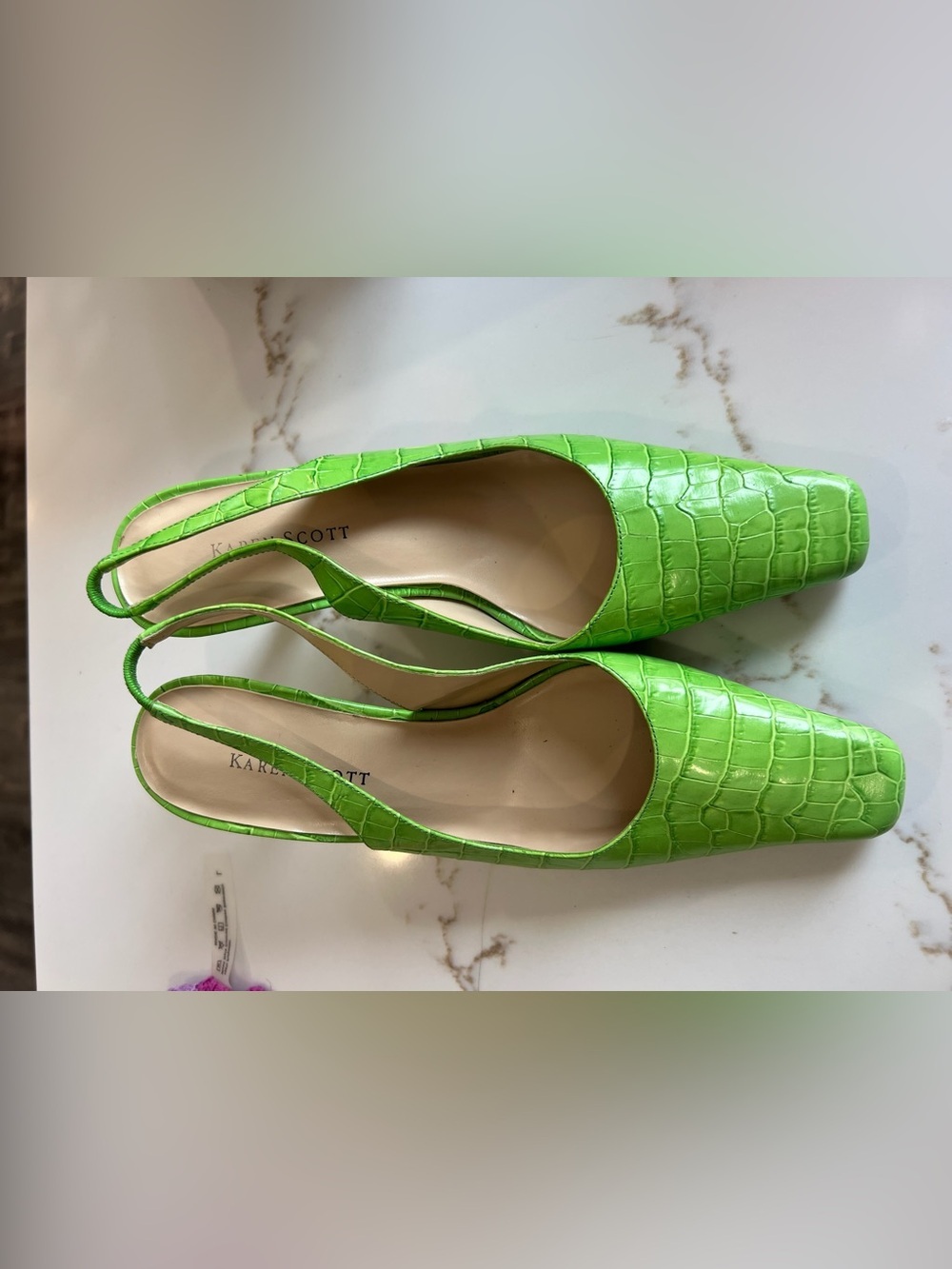 Karen Scott Lime Green Croc-Embossed Slingback Heels